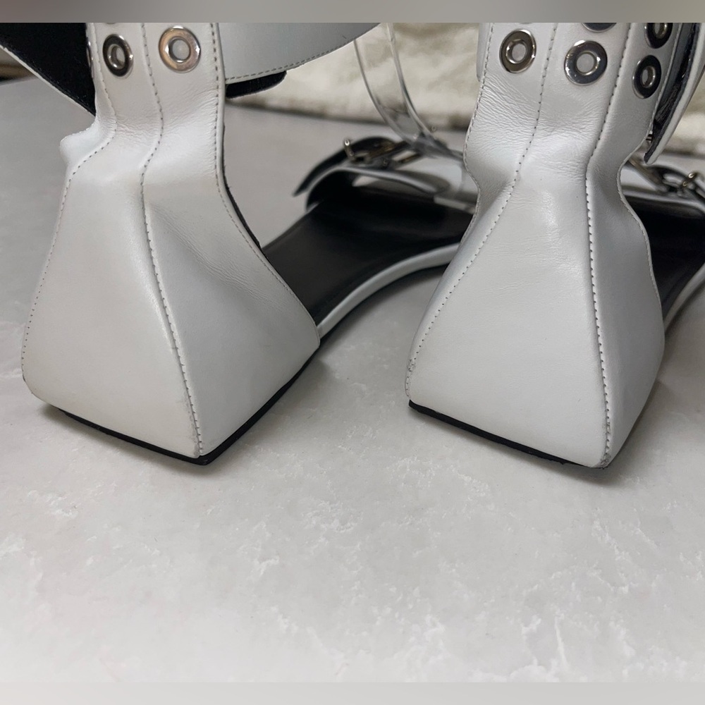 EUC Balenciaga Belt Flat Ankle Strap Sandal. Size 39 - Picture 9 of 12
